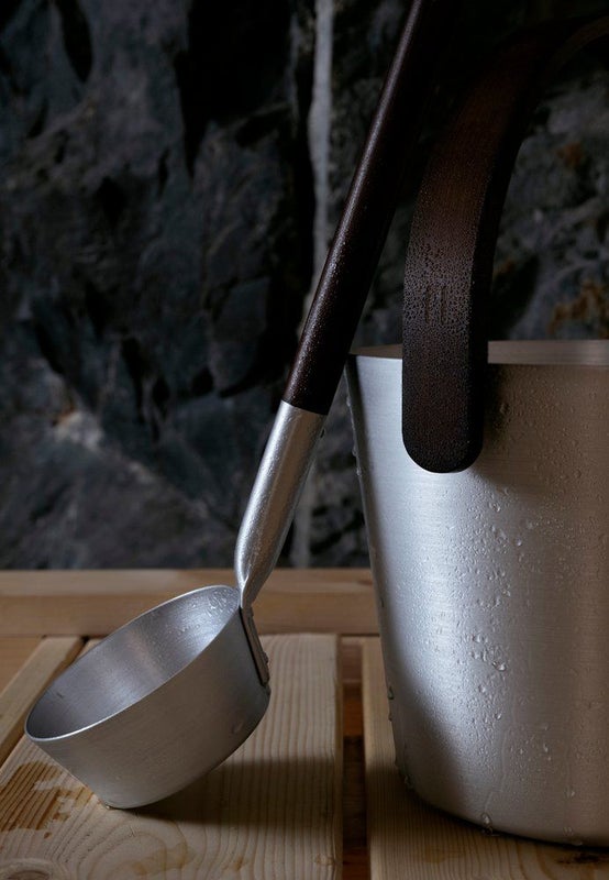 Rento Bastuset Natural Aluminium/m&ouml;rk bambu, Inkl. skopa, hink, termo- och hygrometer, mentolkristaller